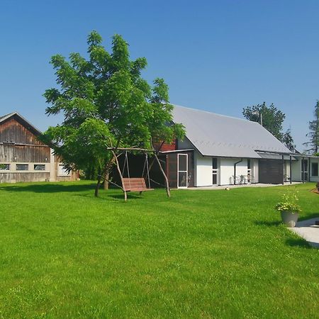 Appartement Agrochalupki à Korczowa Extérieur photo