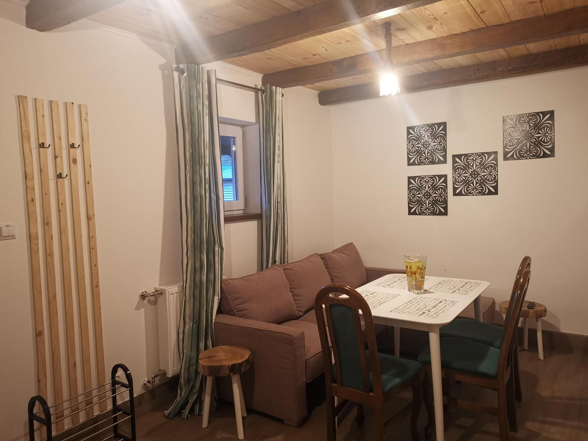 Appartement Agrochalupki à Korczowa Extérieur photo