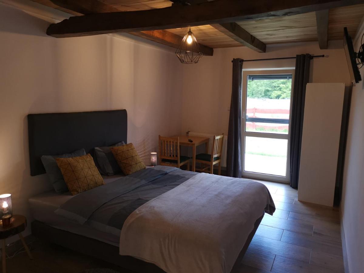 Appartement Agrochalupki à Korczowa Extérieur photo