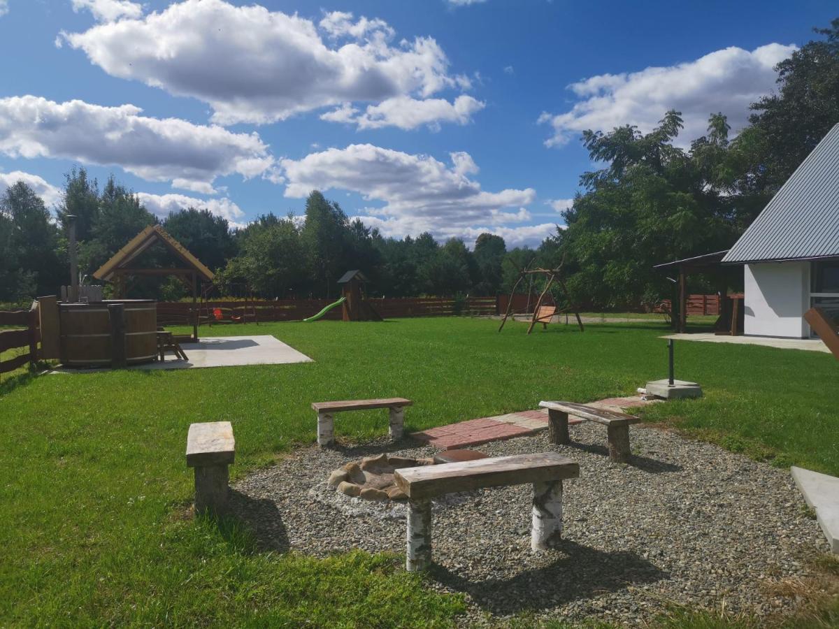 Appartement Agrochalupki à Korczowa Extérieur photo