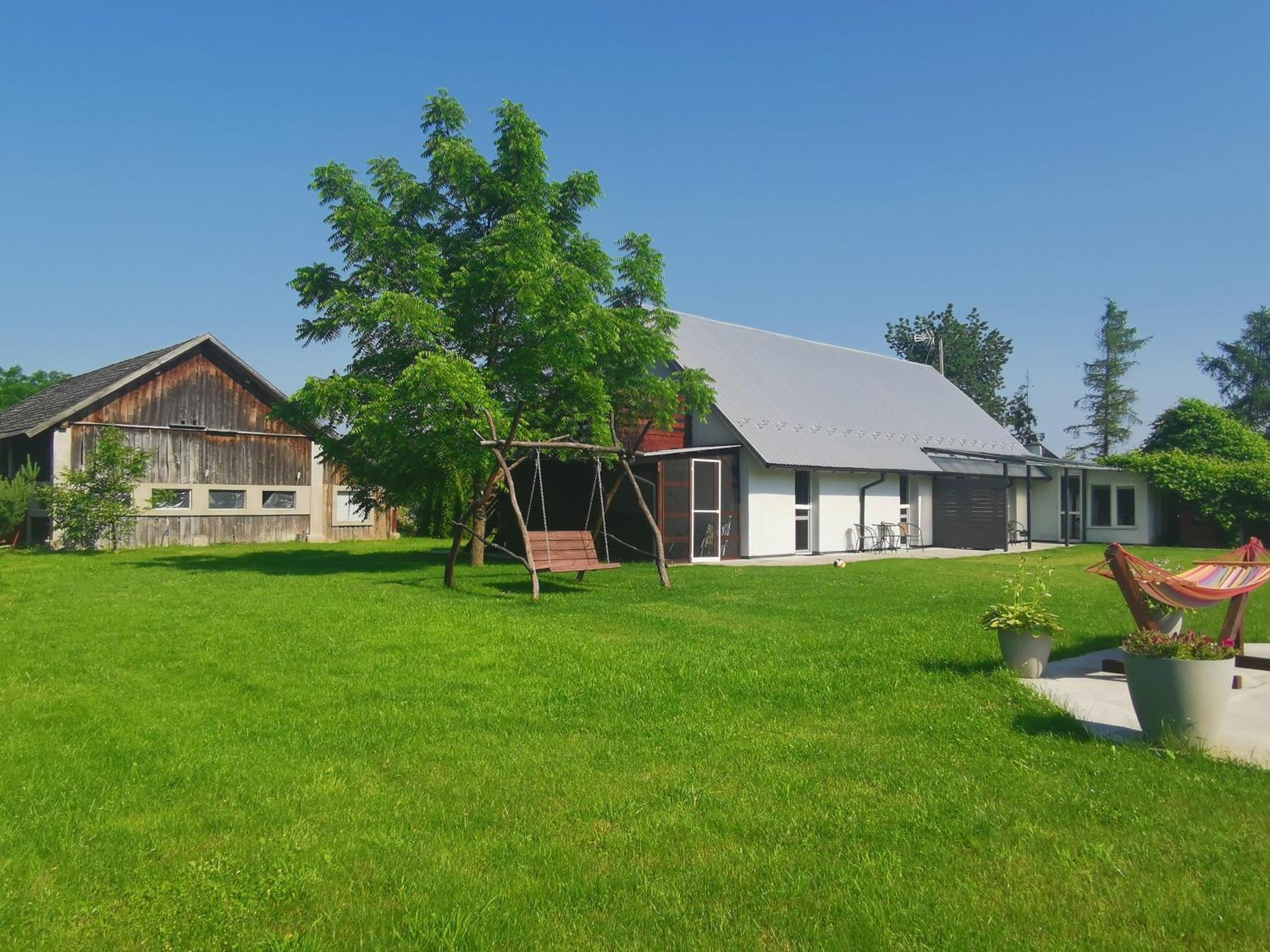 Appartement Agrochalupki à Korczowa Extérieur photo